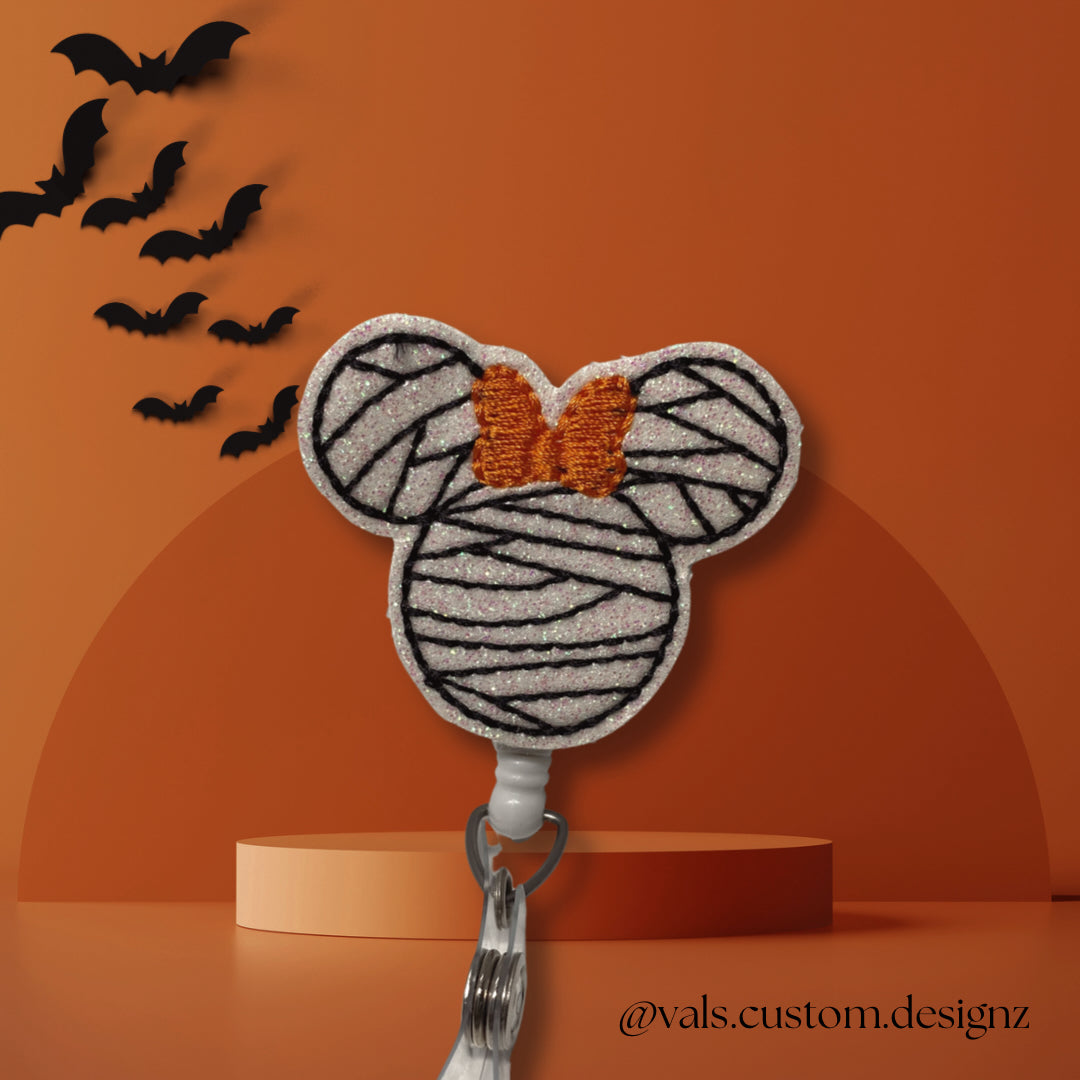 Mummy Mouse Badge Reel
